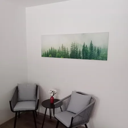 Vyhledy-slunecna Louka Apartment *